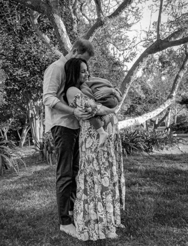 Kraliyet ailesinde yeni bomba! Meghan Markle’nin twerk videosu sızdı, ortalık yine karıştı - Resim: 22